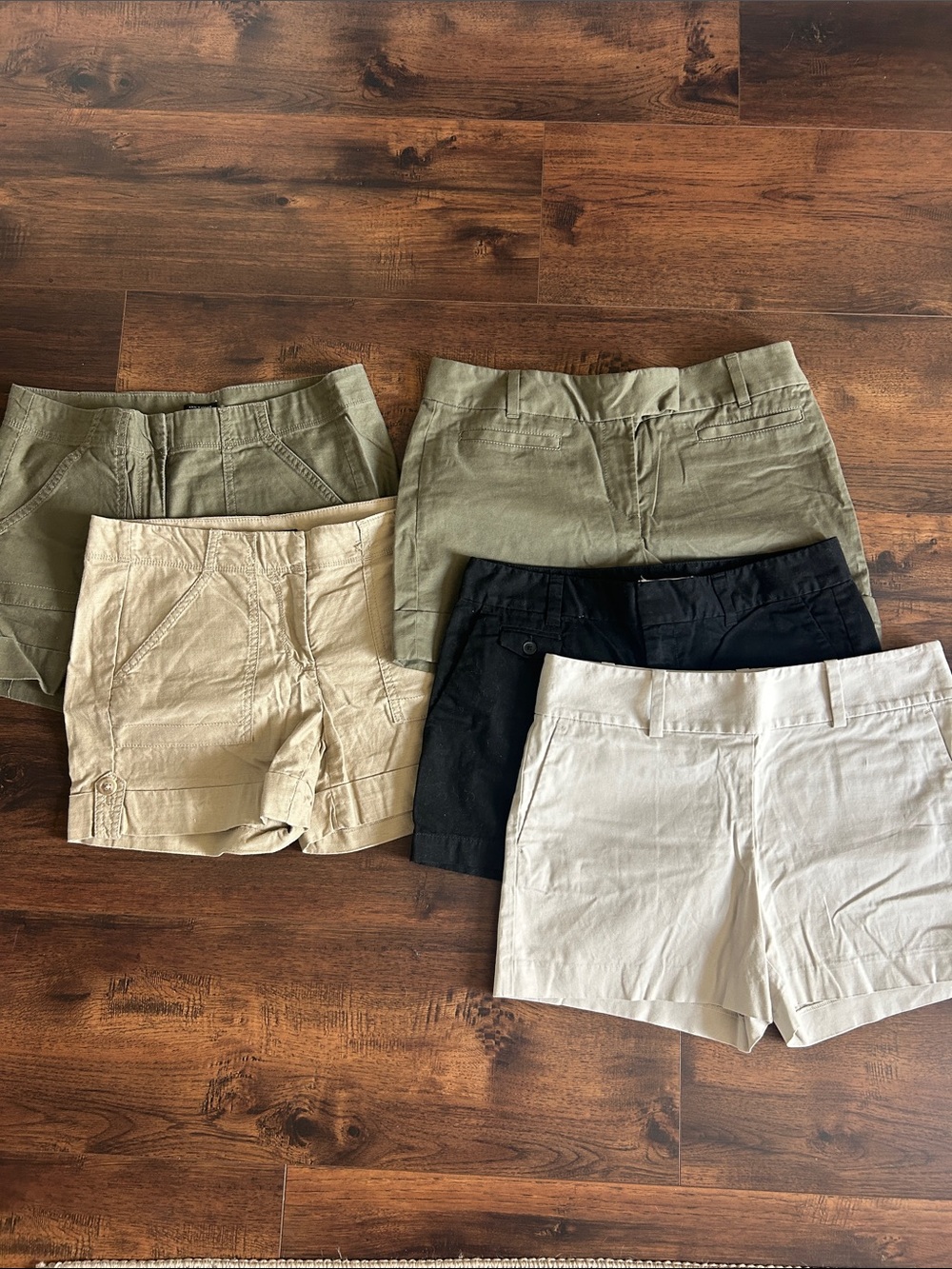 Bundle lot of 5 Ann Taylor shorts olive,khaki, black chino/City Short 6